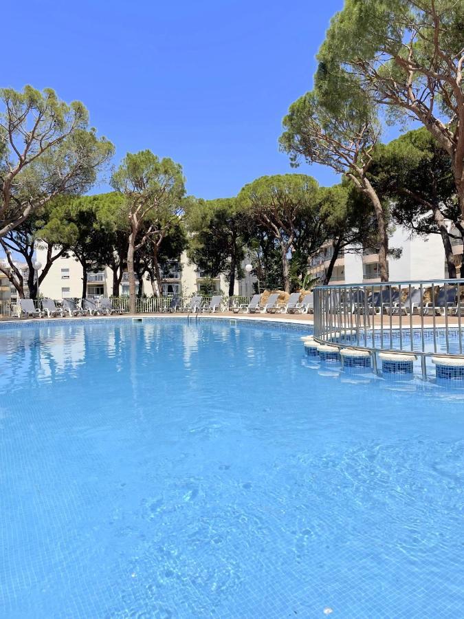 Rentalmar Blue Beach & Pool Salou Exterior foto